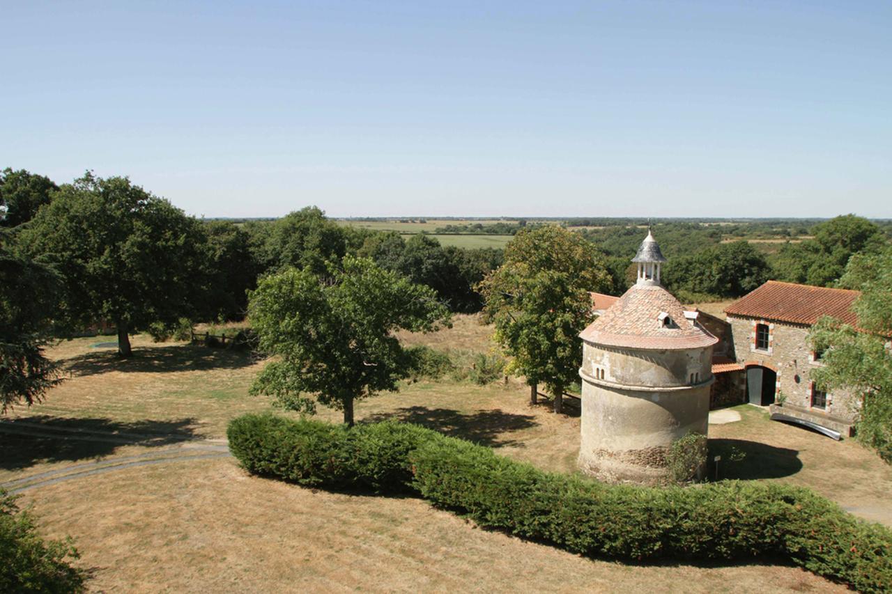 Chateau Breduriere Moutiers-sur-le-Lay Zewnętrze zdjęcie