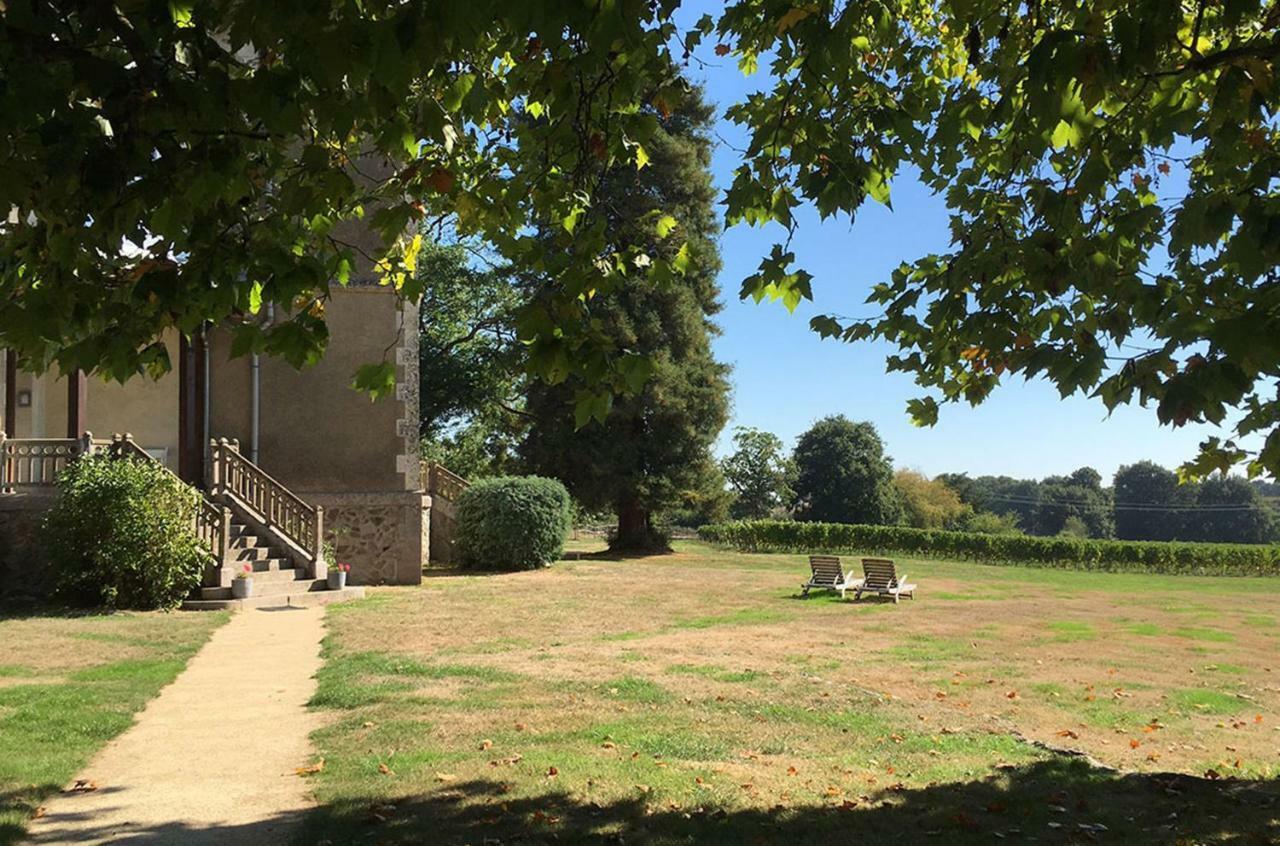 Chateau Breduriere Moutiers-sur-le-Lay Zewnętrze zdjęcie