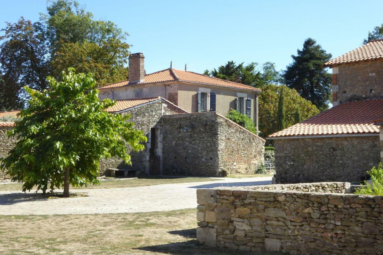 Chateau Breduriere Moutiers-sur-le-Lay Zewnętrze zdjęcie