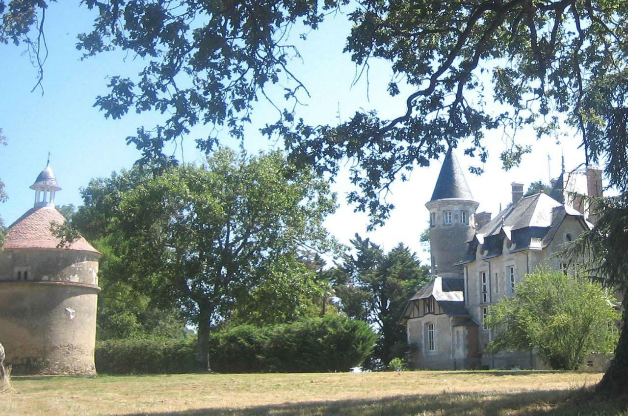 Chateau Breduriere Moutiers-sur-le-Lay Zewnętrze zdjęcie